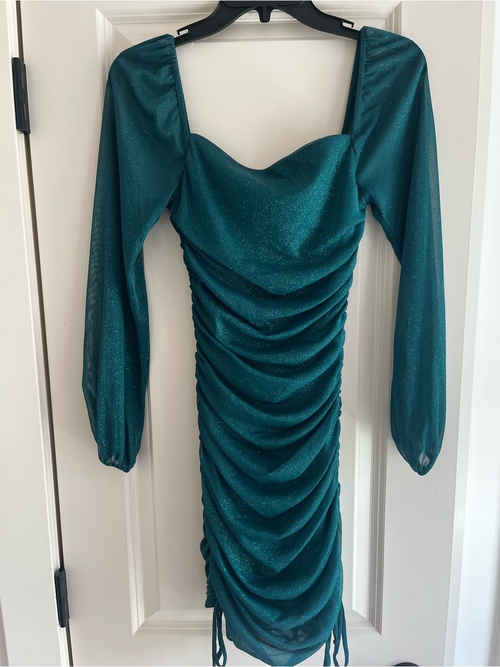 Emerald Ruched Long-Sleeve Bodycon Dress